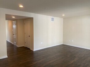 1334 Hawthorn Dr in Severn, MD - Building Photo - Building Photo