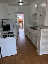 2127 20th St, Unit A in Santa Monica, CA - Foto de edificio - Building Photo