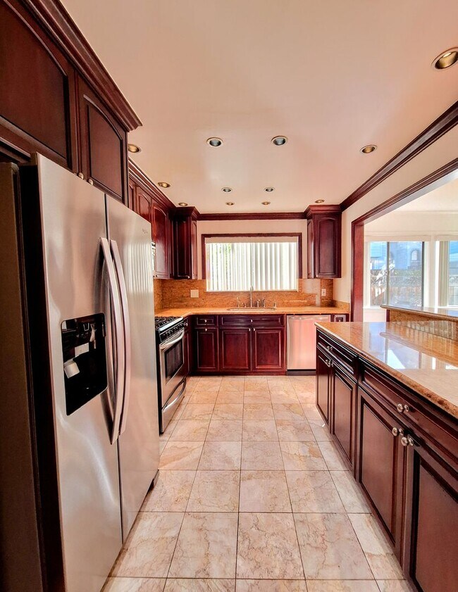 1206 Sierra Village Way in San Jose, CA - Building Photo - Building Photo