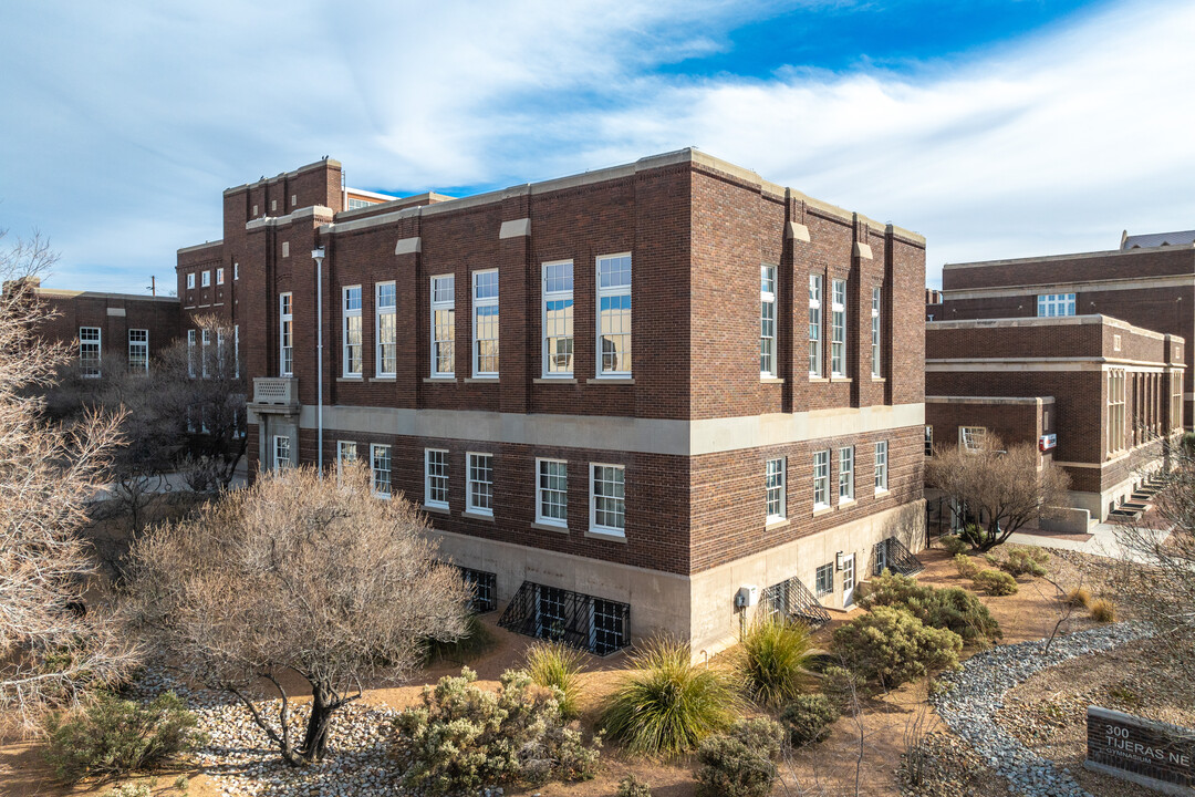 Gym Lofts at Albuquerque High in Albuquerque, NM - Building Photo