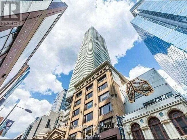 property at 197-5197 Yonge St