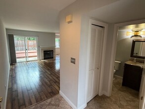 1253 Oak Ridge Rd in Pinole, CA - Foto de edificio - Building Photo