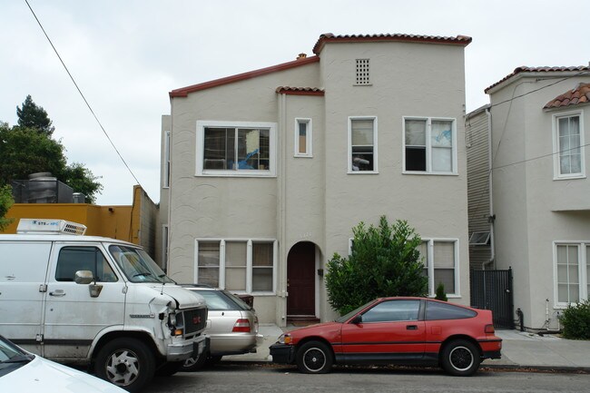 5321 Bryant Ave in Oakland, CA - Building Photo - Building Photo