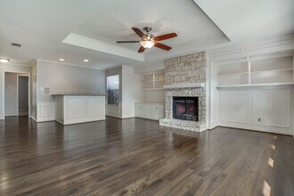 3914 Morman Ln in Addison, TX - Building Photo - Building Photo