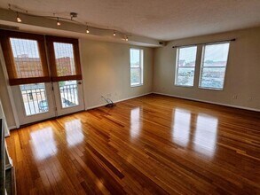 120 E Mound St in Columbus, OH - Building Photo - Building Photo