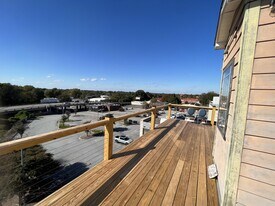 121 N Main St in Anderson, SC - Building Photo