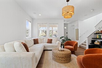 2907 Emporia St in Denver, CO - Building Photo - Building Photo
