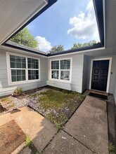 6803 Marta Dr in Houston, TX - Building Photo - Building Photo