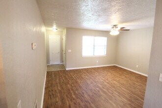 4029 N Nicklas Ave in Oklahoma City, OK - Building Photo - Building Photo