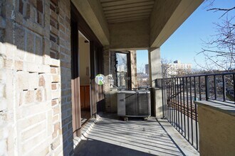 1131 Commonwealth Ave in Allston, MA - Building Photo - Building Photo