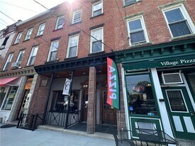 66 S Broadway in Nyack, NY - Building Photo