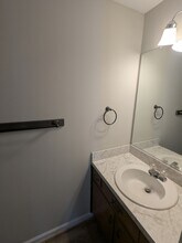 708 Galleon Dr in Newport News, VA - Building Photo - Building Photo