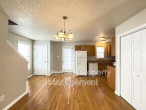4421 Windsock Ln in Raleigh, NC - Building Photo - Building Photo