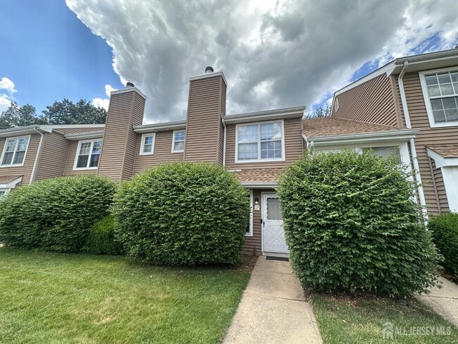 property at 17 Canterbury Cir
