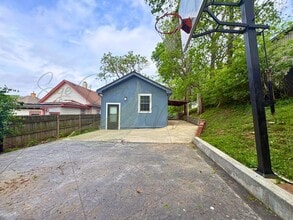 1249 Bunker Ave in Kansas City, KS - Building Photo - Building Photo