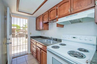 123 S Magnolia Ave in Yuma, AZ - Building Photo - Building Photo