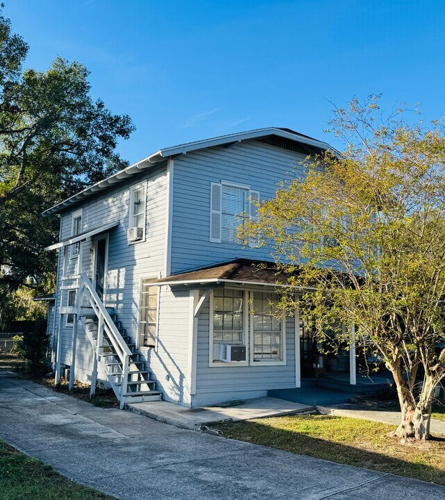 945 E Orange St in Lakeland, FL - Building Photo