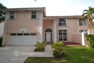 10225 Panama St in Hollywood, FL - Building Photo