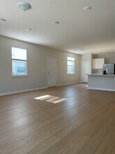 3156 Emerald Acrs Ln in Sanford, FL - Building Photo - Building Photo