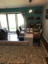 902 Pritchard Pl, Unit 902 in Newtown Square, PA - Foto de edificio - Building Photo