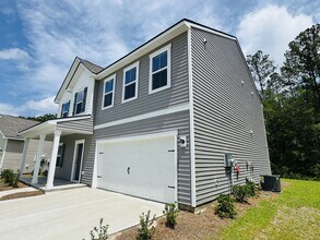 132 Kingswood Ter in Bloomingdale, GA - Building Photo - Building Photo