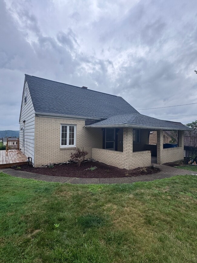 property at 720 6th St