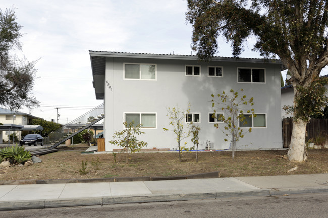 6581 La Pat Ct in Westminster, CA - Foto de edificio - Building Photo