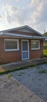 210 Martin Ave in Lewisburg, TN - Building Photo