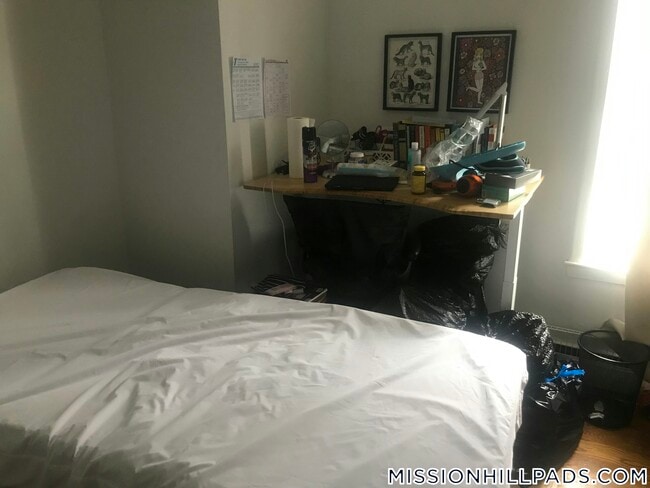 property at 28 S Huntington Ave