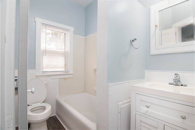 435 S Westnedge Ct, Unit 1 in Kalamazoo, MI - Foto de edificio - Building Photo