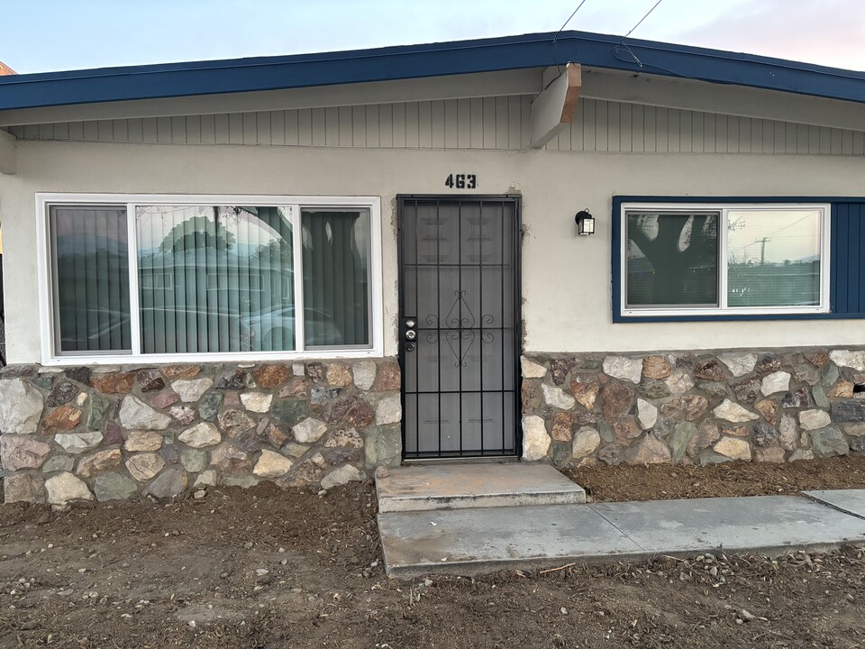 463 W Ramona Dr in Rialto, CA - Building Photo