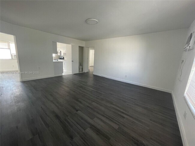 785 81st St in Miami Beach, FL - Building Photo - Building Photo
