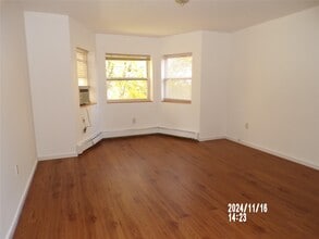 141-01 68th Dr in Queens, NY - Building Photo - Building Photo