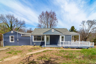 4095 Bakerstown Culmerville Rd