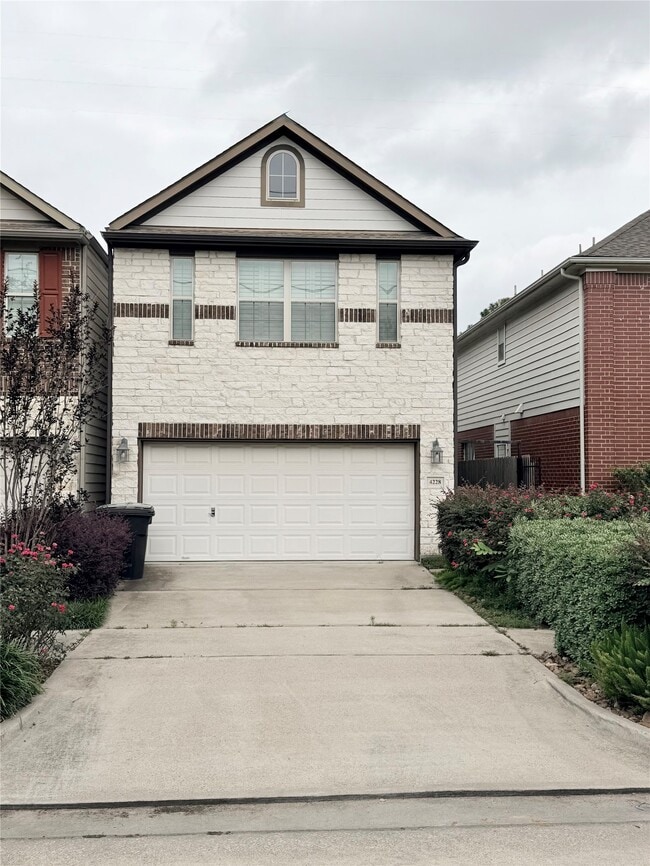 property at 4228 Drake St