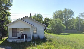 4013 Kenneth Ave in Indianapolis, IN - Building Photo