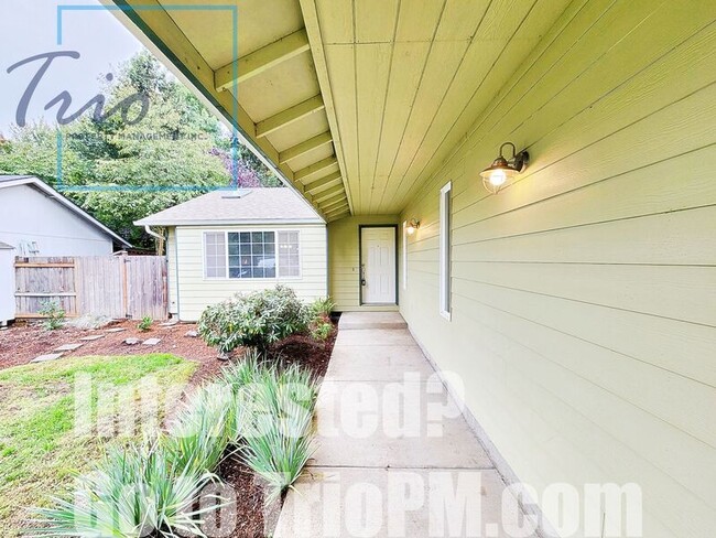 3224 Downing St in Eugene, OR - Building Photo - Building Photo