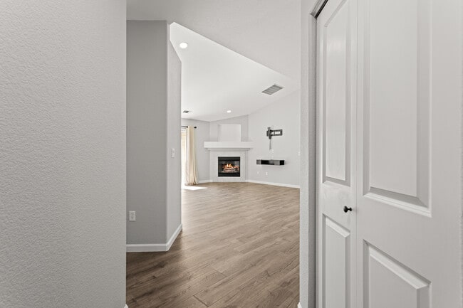 7489 S Alkire St in Littleton, CO - Building Photo - Building Photo
