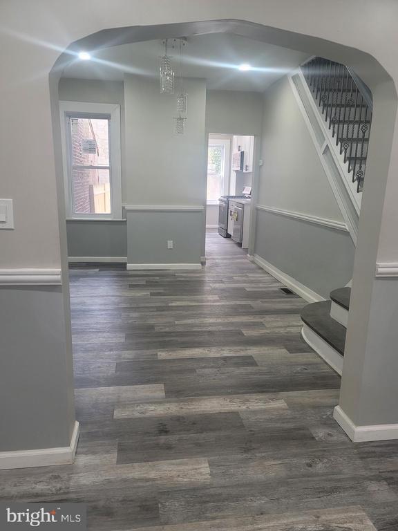 491 Stuyvesant Ave in Trenton, NJ - Building Photo - Building Photo