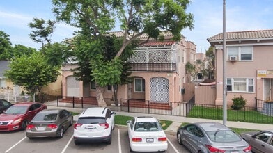 736-752 Olive Avenue in Long Beach, CA - Building Photo - Building Photo