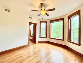 3319 W Pierce Ave in Chicago, IL - Building Photo - Building Photo