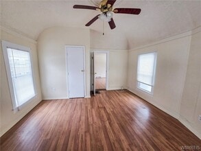 38 N Main St in Middleport, NY - Building Photo - Building Photo