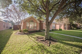4724 Frost Hollow Dr in Plano, TX - Foto de edificio - Building Photo