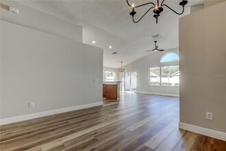 13431 White Elk Loop in Tampa, FL - Building Photo - Building Photo