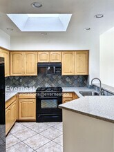 5518 N Vía Papavero in Tucson, AZ - Building Photo - Building Photo