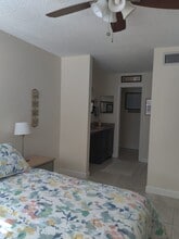 14130 Rosemary Ln, Unit 3207 in Largo, FL - Building Photo - Building Photo