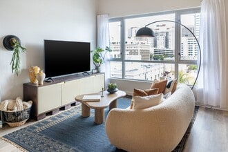 Nova Apartment Homes in San Diego, CA - Building Photo - Building Photo
