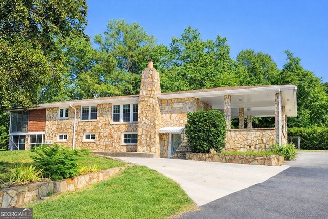 165 Bankston Rd in Marietta, GA - Building Photo - Building Photo