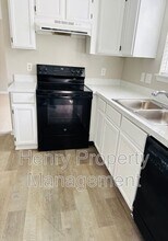 114 Riva Trace Dr in Cary, NC - Foto de edificio - Building Photo