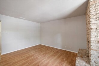 211 Sport Clips Wy in Georgetown, TX - Building Photo - Building Photo